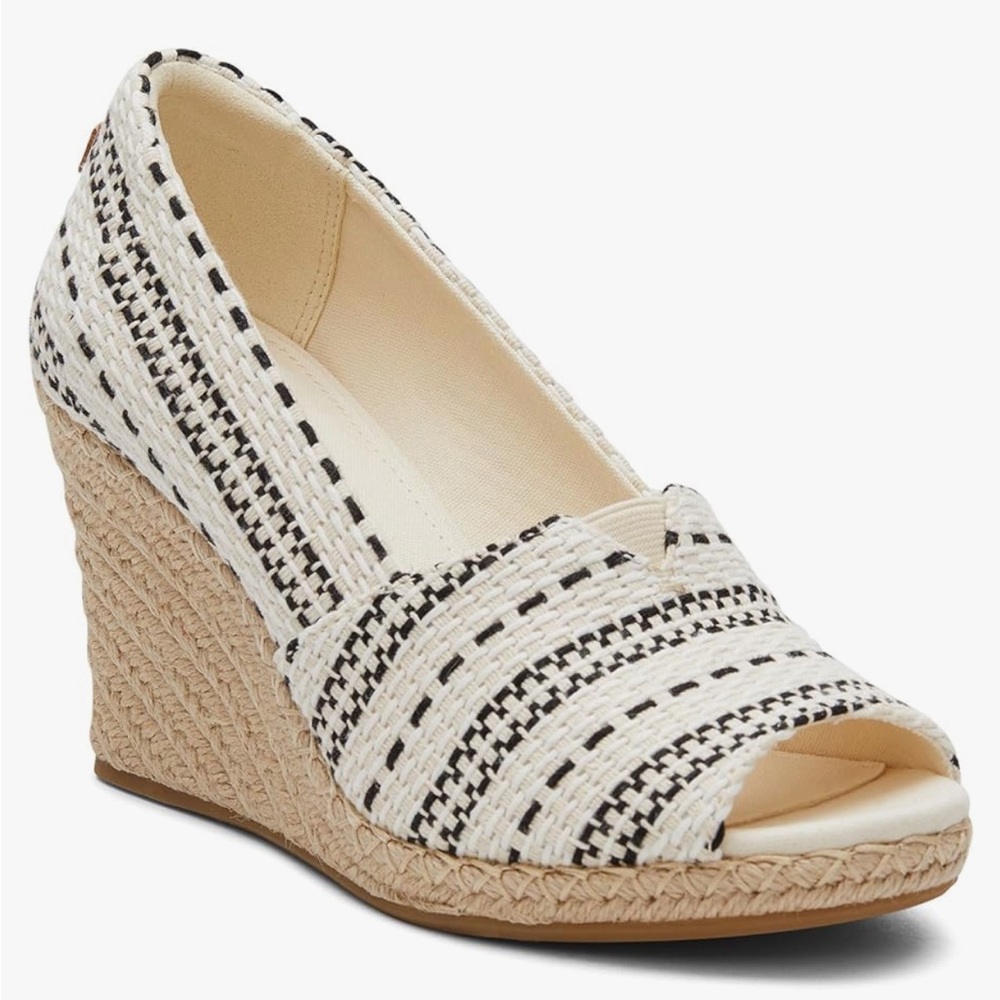 Toms Michelle Wedges size 8.5